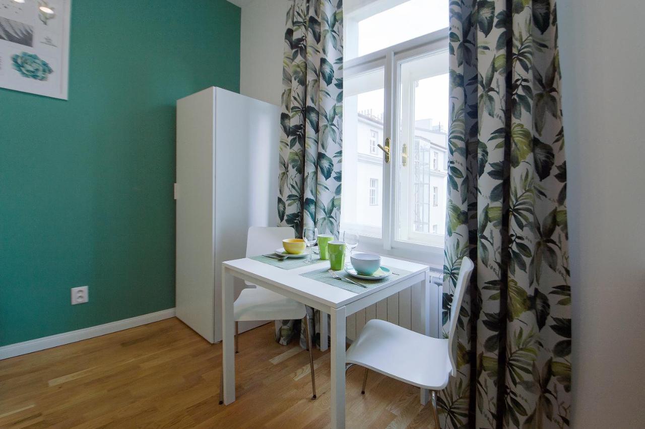 Modern Apartment Spanelska Прага Экстерьер фото